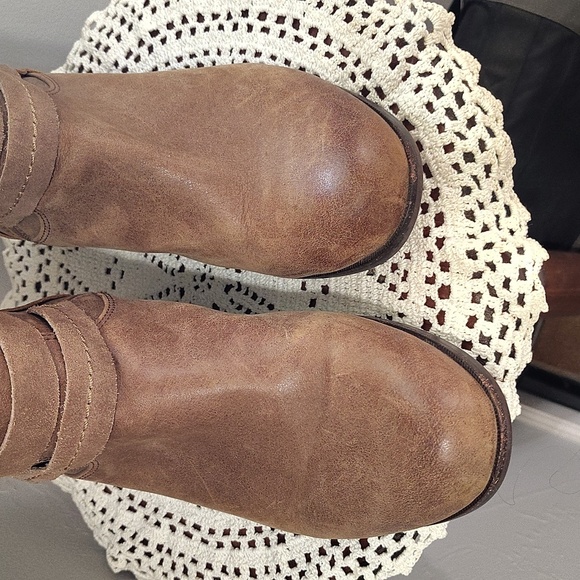 UGG Australia Darcie Tall Distressed Leather Riding Boots Buckle Women US 10 - Picture 3 of 17